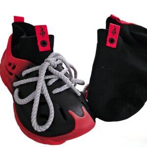 Sia collective EVO foam trainer with socks